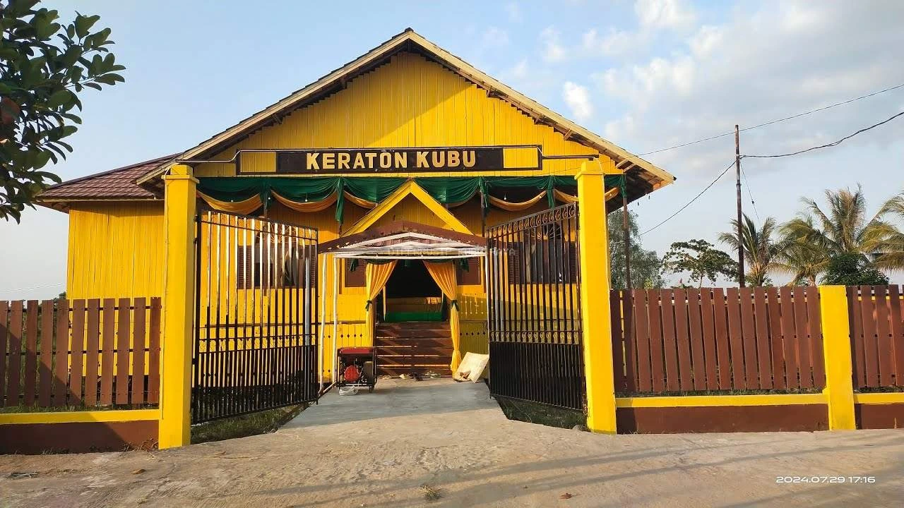 Keraton Kubu